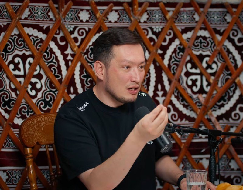 Бейбіт Әлібеков: «Қазақ футболында бес клан бар»