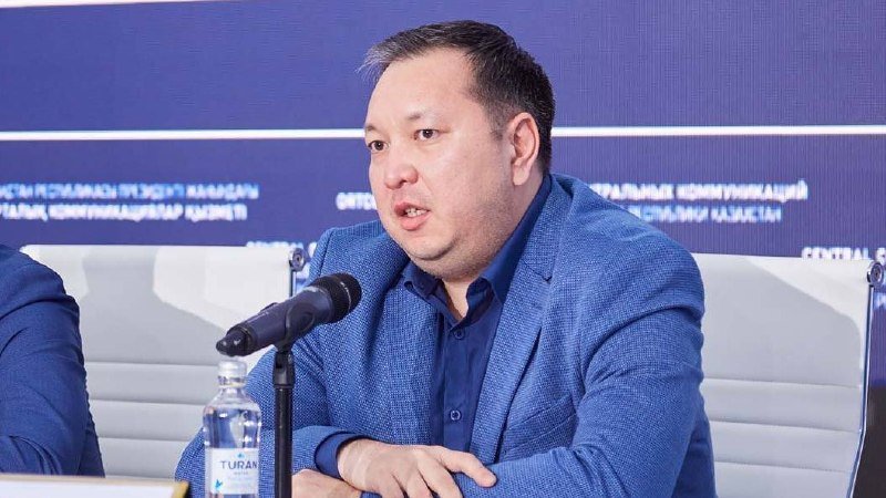 Айдын Қожахмет команданың адал ойынына күмән келтіргендерді «клоундар» деп атады